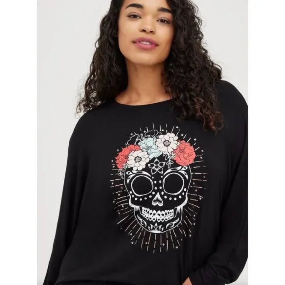 NWOT Torrid Super Soft Sugar Skull Dolman Long Sleeve Tee Sz 0 Halloween 12/14
